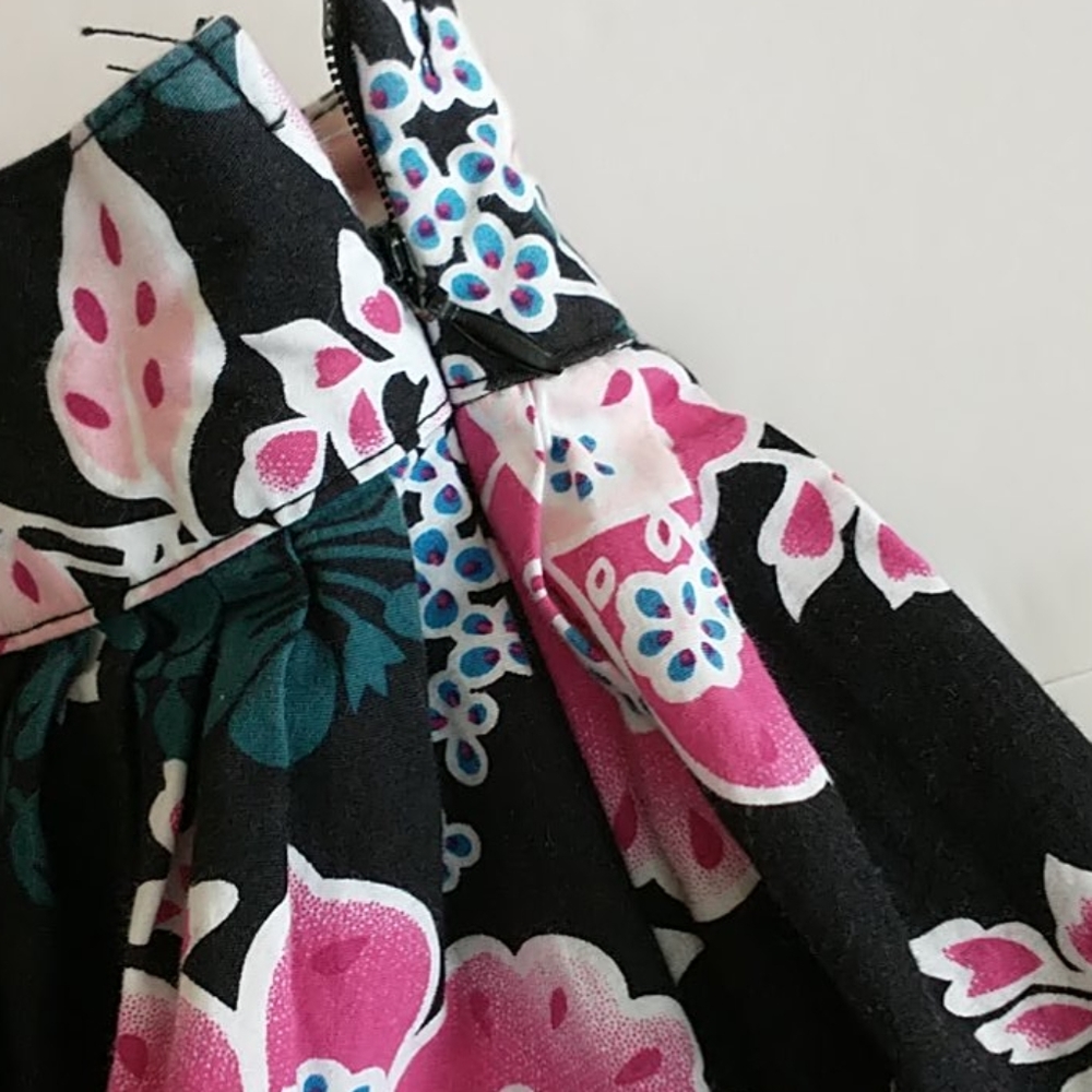 Wet Seal Floral Skirt Size XS - Picture 5 of 6